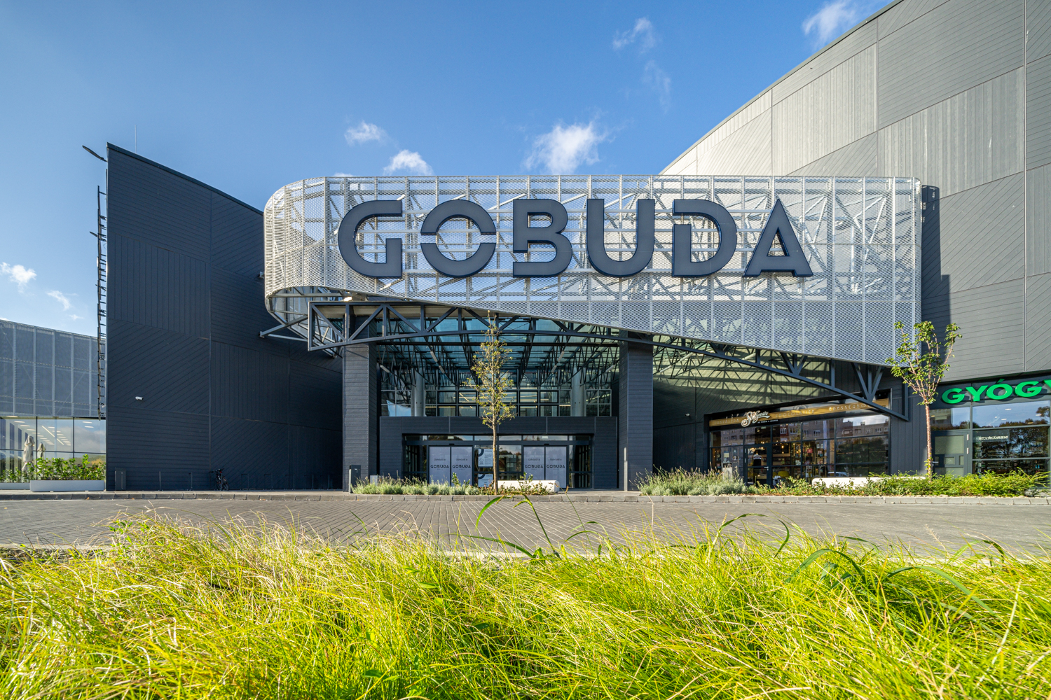 Gobuda front